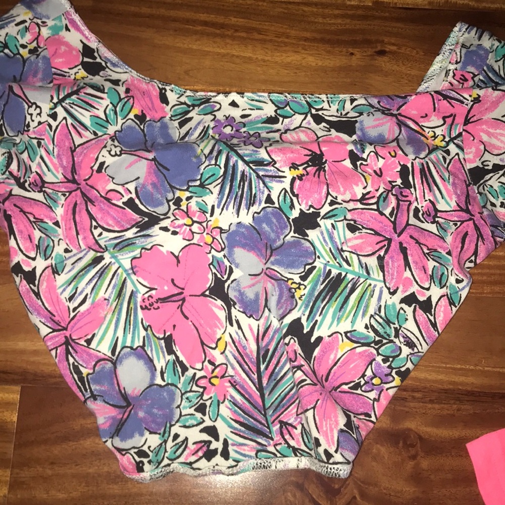 Retro crop top